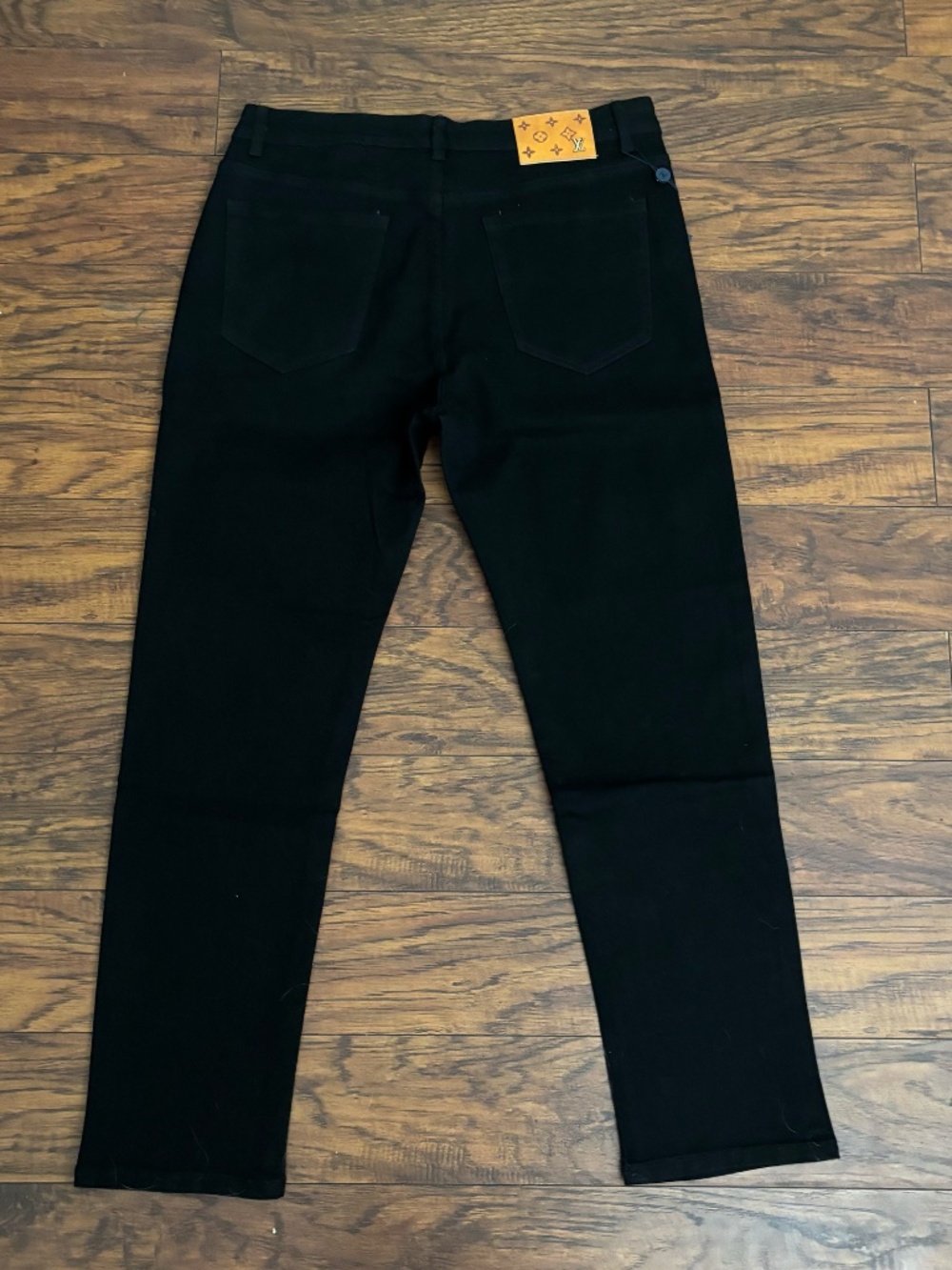 black lv jeans - Picture 3 of 3